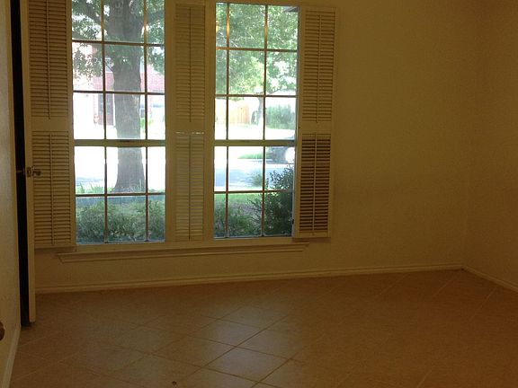 5th image of 8425 Priest River Dr