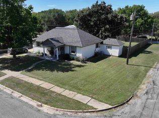 1016 Prospect St, Ellsworth, KS 67439