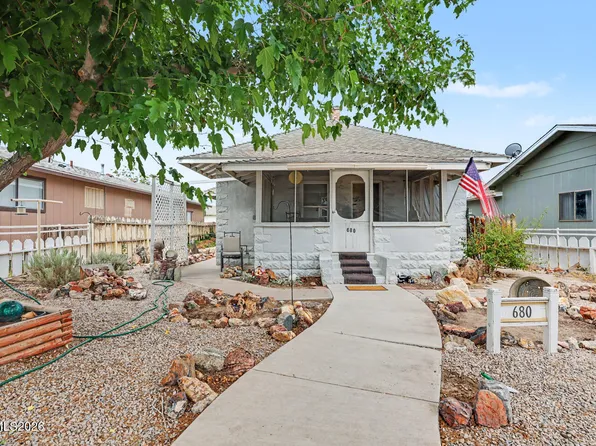 680 Douglas St, Fallon, NV 89406