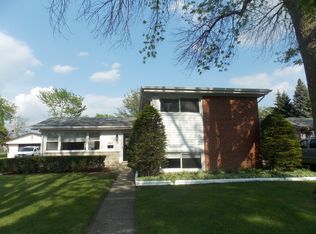 913 Pamela Dr, Bensenville, IL 60106