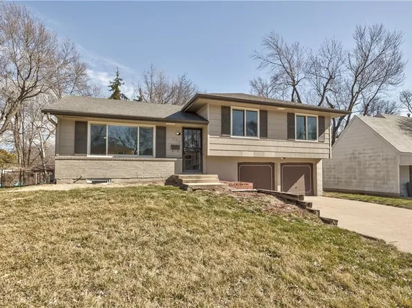 12001 Beacon Ave, Grandview, MO 64030