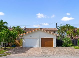 2532 NE 9th St #1, Fort Lauderdale, FL 33304