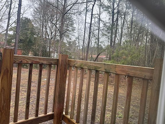 5th image of 855 Nevada Ct