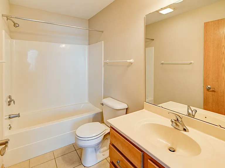 6711 Fairhaven Rd — Photo 16