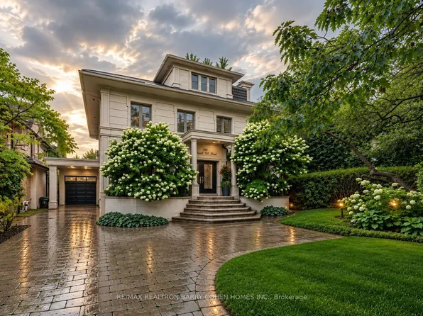 428 Russell Hill Rd, Toronto, ON M5P 2S3