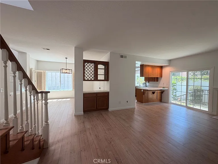 2664 Woodbury Dr — Photo 14