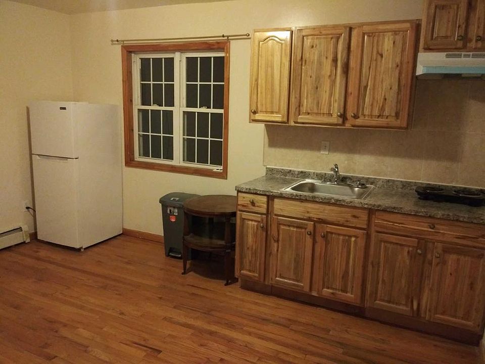 1st image of 8540 168th St