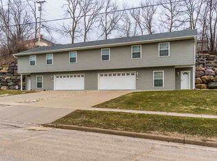 519 Vine St, Baraboo, WI 53913