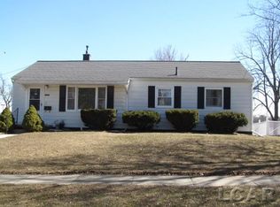 698 Budlong St, Adrian, MI 49221