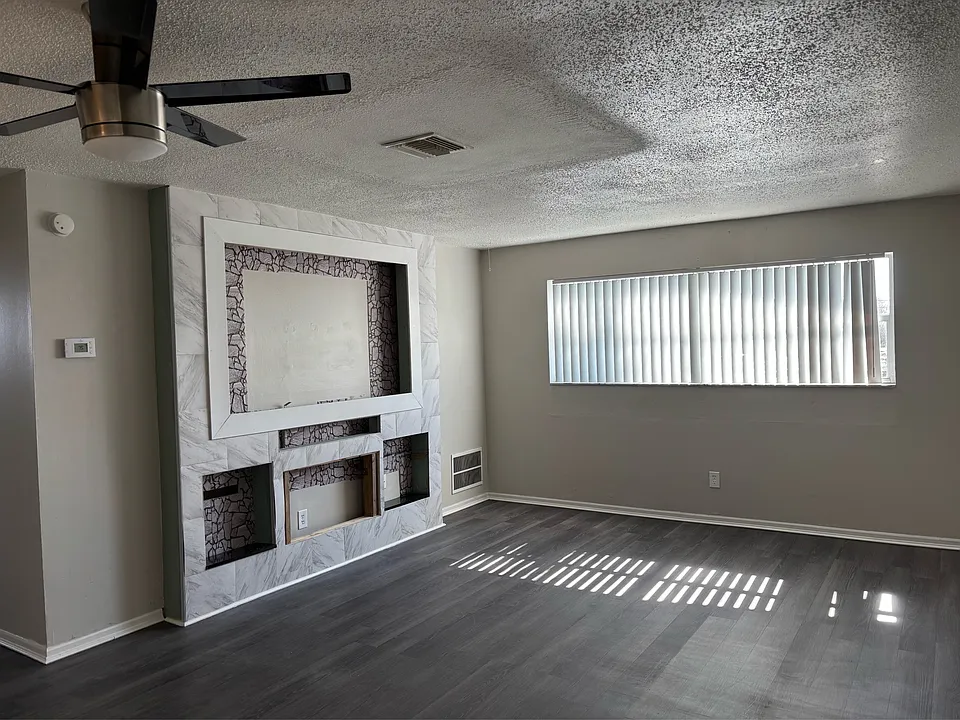 321 Johnson Ave #A12