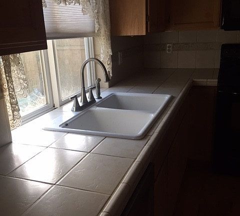 5th image of 10405 Brighton St SE