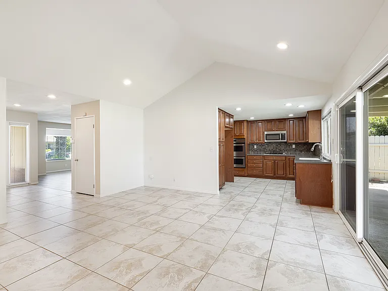418 Ramble Ridge Dr — Photo 7