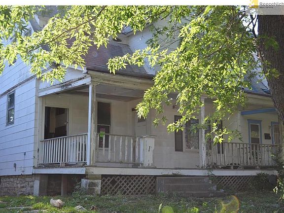 2nd image of 70 S Valley St