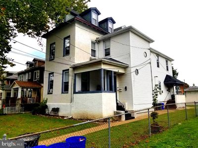 934 11th Ave, Prospect Park, PA, 19076