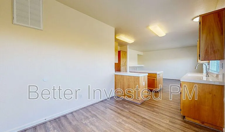 329 Hansbery Way — Photo 21