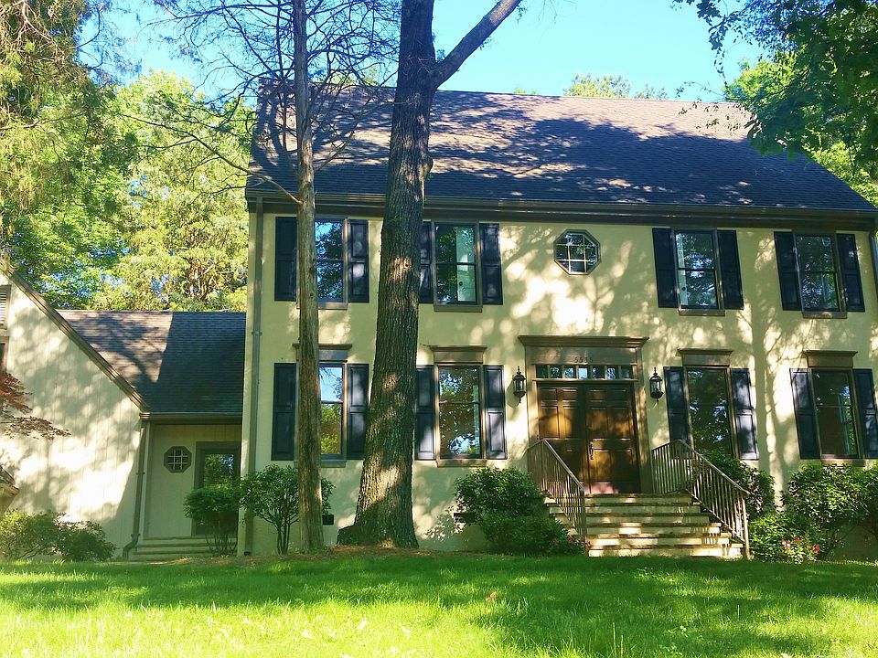 1st image of 5535 McPherson Dr