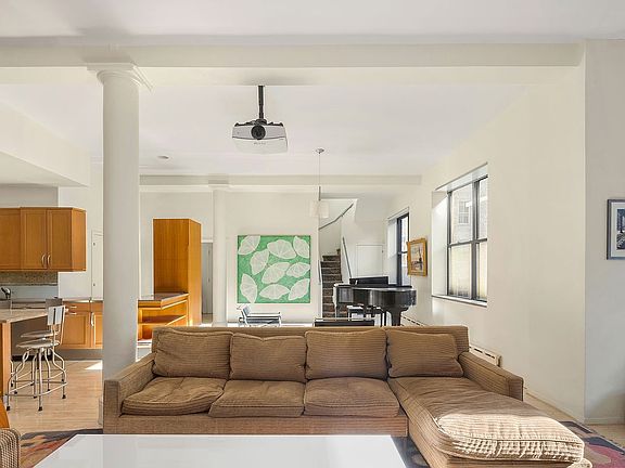 3rd image of 131 5th Ave APT 801