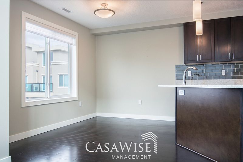 1230 Windermere Way SW Edmonton, AB, T6W2J3 Apartments for Rent Zillow