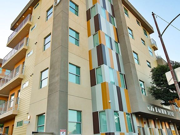 2nd image of 458 W Vernon Ave #102