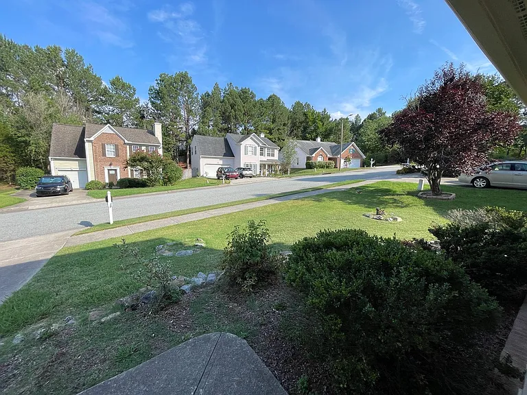 606 Ascott Way — Photo 48