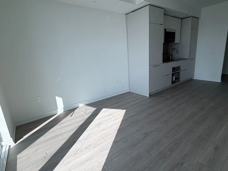 1 Fairview Rd E #2901 — Photo 11