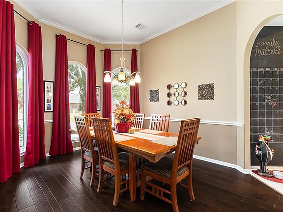 3rd image of 20815 Oak Orchard Court
