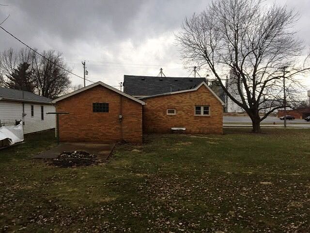 2nd image of 1516 N Jefferson St