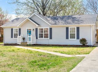 304 Cunningham Ln, Clarksville, TN 37042