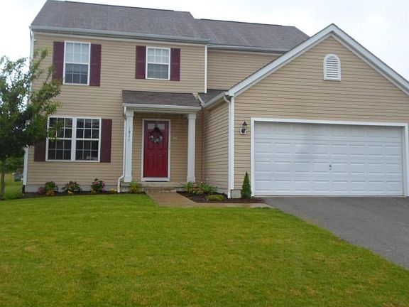 2nd image of 1911 Lake Crest Dr