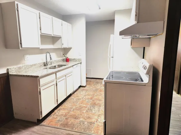 401 E Burnsville Pkwy APT 139, Burnsville, MN 55337