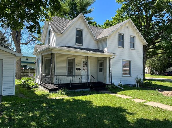 230 6th St W