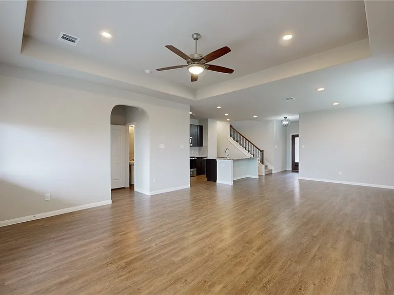 5764 Paseo Pl — Photo 7