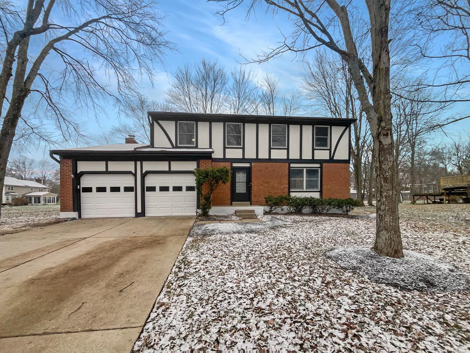 1110 Deerhaven Ct photo 1