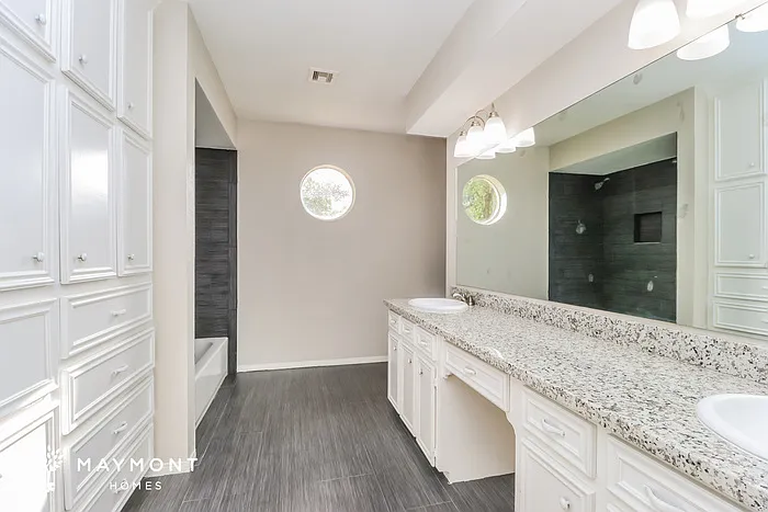 15611 Pebble Bend Dr — Photo 10