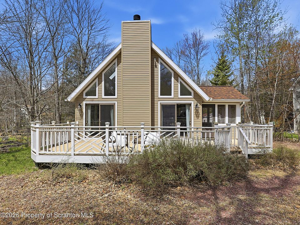 1st image of 61 Floral Dr
