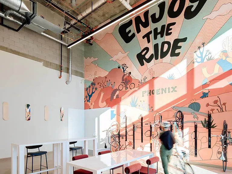 Sol Modern Phoenix Apartments Bike Lounge