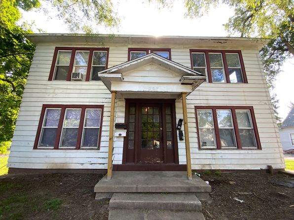 327 Robinson St #4