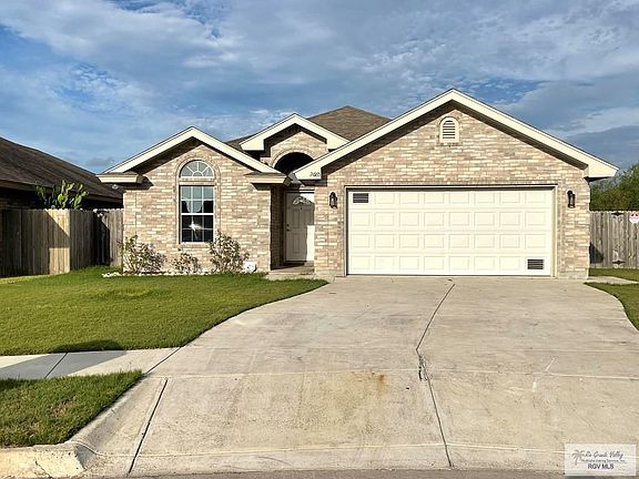 2nd image of 2665 Windsor Pl