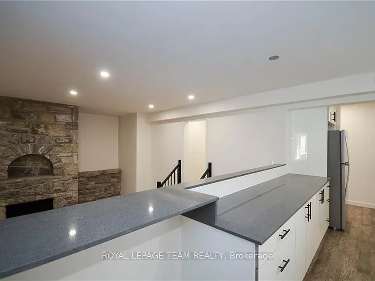 177 Cathcart St #A — Photo 21