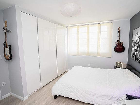 4th image of 2851 Leonard Dr APT J203