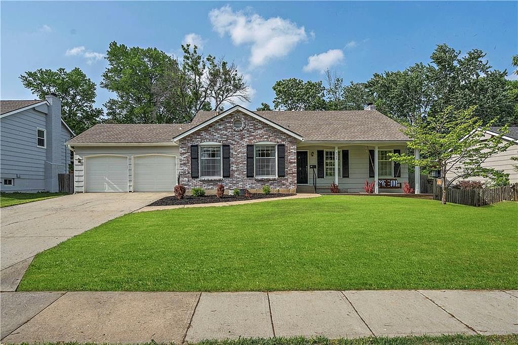 9108 W 90th St, Overland Park, KS 66212 Zillow