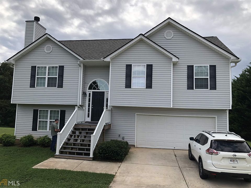 1st image of 231 Cedar Creek Dr