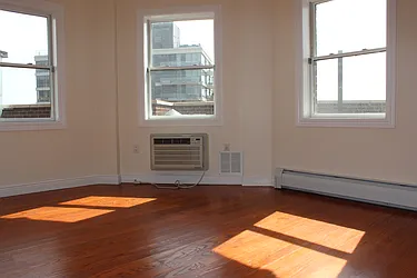 Rented by Doug McElhone LLC