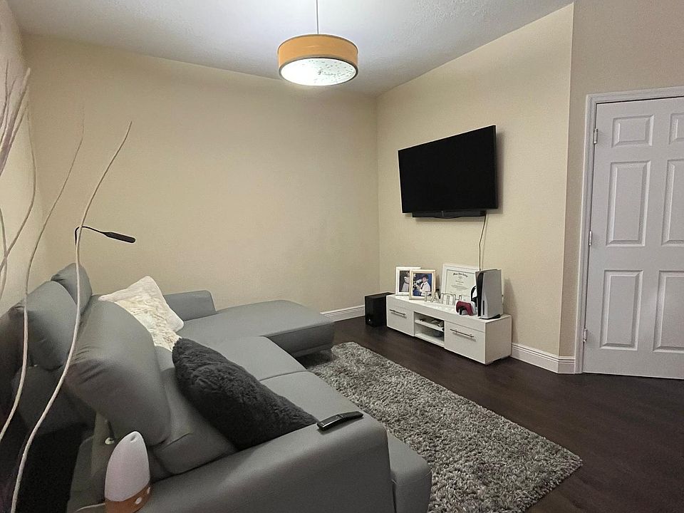 1st image of 11378 NW 83rd Way
