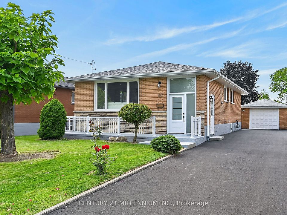 1st image of 40 Purdy Cres