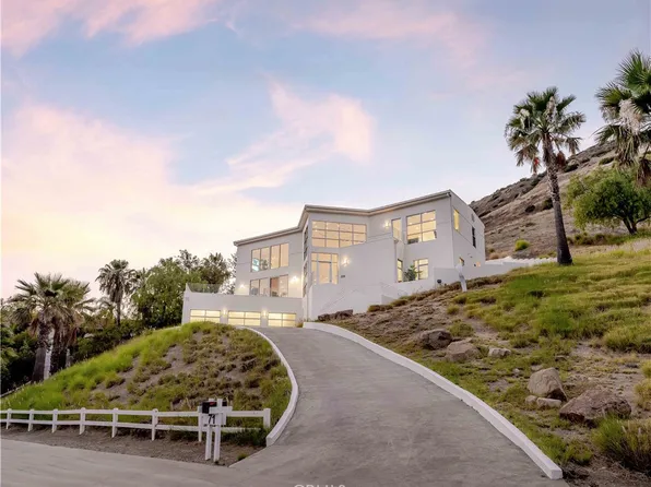 71 Coolwater Rd, Bell Canyon, CA 91307