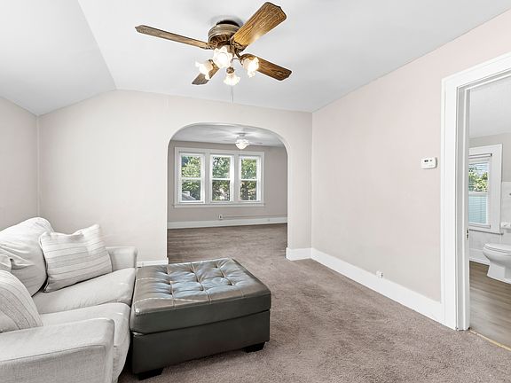 4th image of 444 Orange St Unit 3