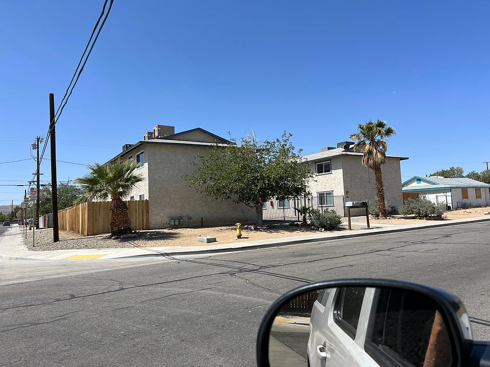 Fenced area between the apartments for tenants only
