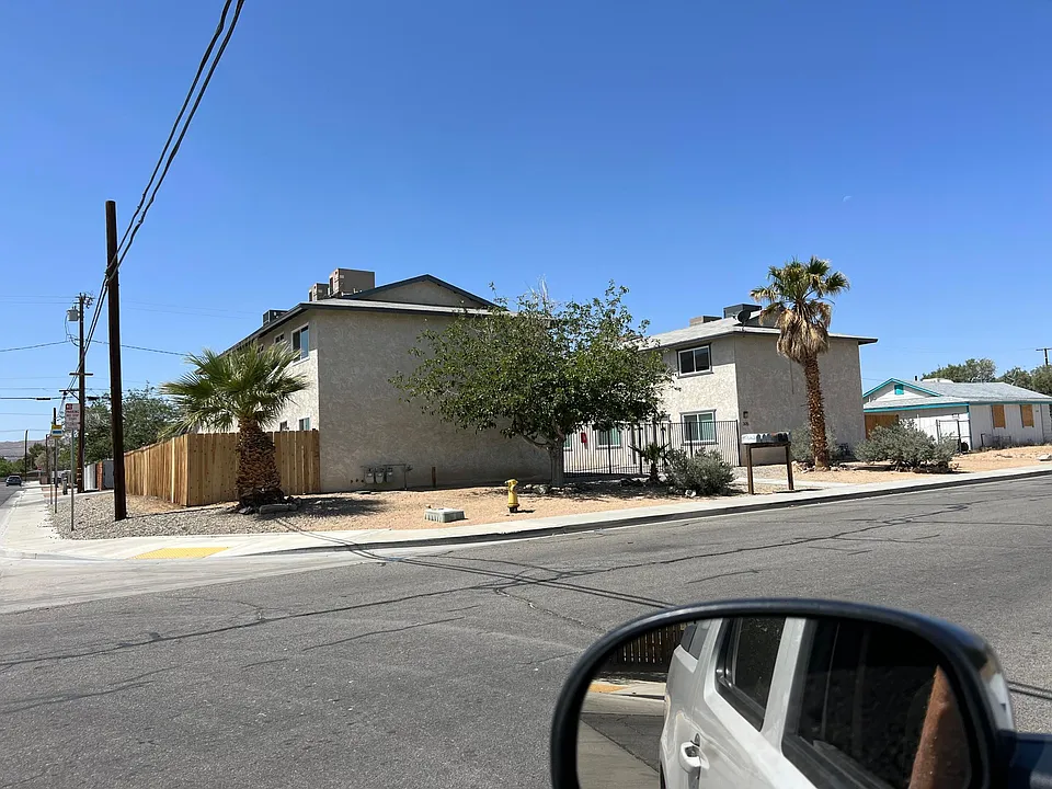 Fenced area between the apartments for tenants only