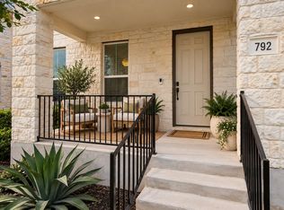 792 Lone Peak Way, Dripping Springs, TX 78620
